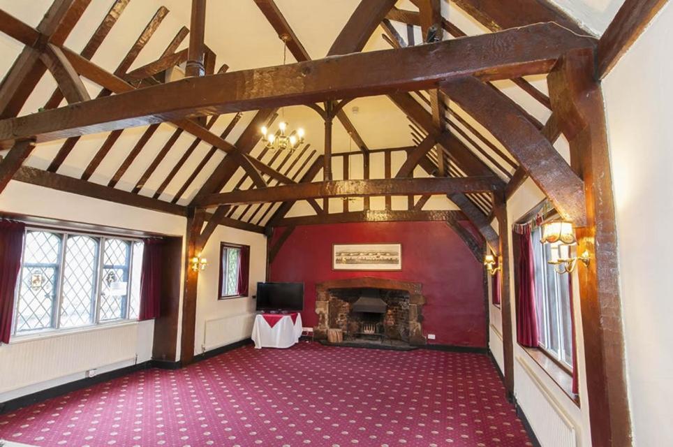 Roebuck Inn Stevenage Kültér fotó